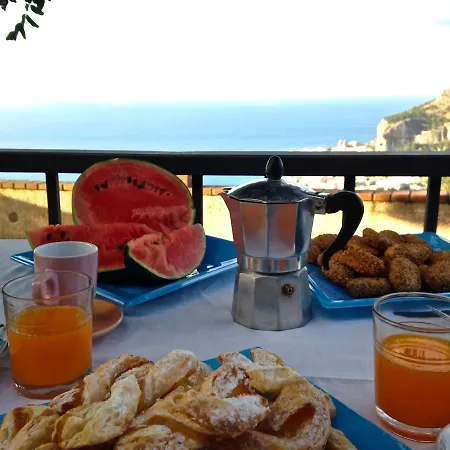 Country Sun Houses * Cefalu